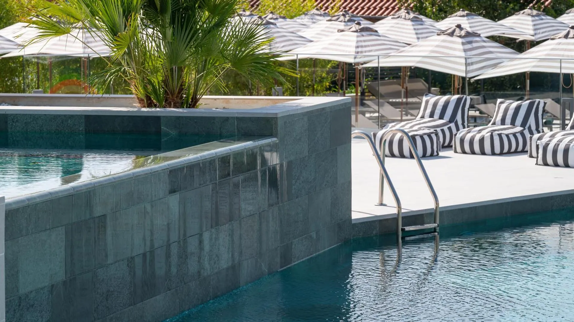 Molum Hotel & Residences Sveti Filip i Jakov 5*,  Croatia