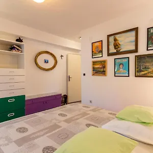 Maris Apartman